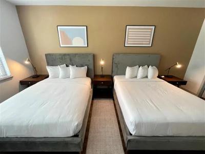 Placemakr Music Row - 54