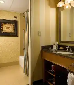 Greenville Marriott - 9