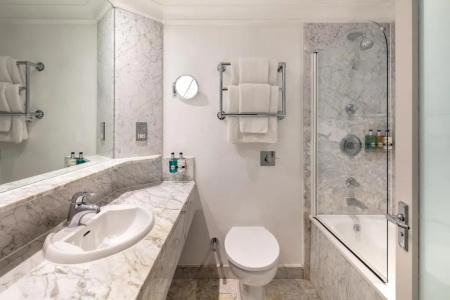 Radisson Blu Edwardian Grafton, London - 32