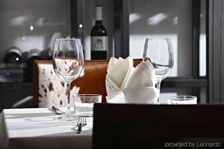 Petit Palace Tres - 11