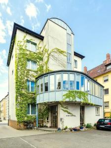 An der Stadthalle - 6