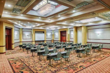DoubleTree by Hilton City Center - 19