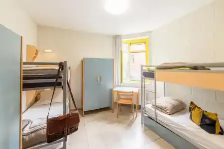 Auberge de Jeunesse de - 42