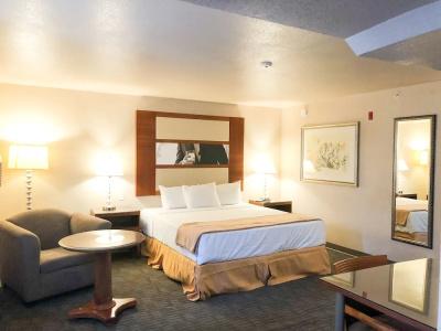 Sunrise Inn - 71