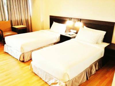 Sinkiat Buri - 51