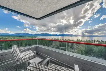 Harveys Lake Tahoe & Casino - 6