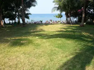 L'Azure Resort and Spa - 24