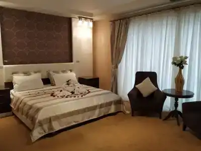 De Luxe - 4