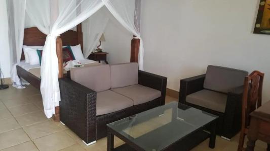 Langi Langi Beach Bungalows - 53