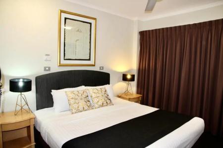 Mariners Court - 62