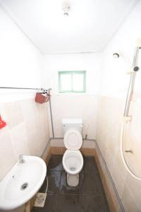Oyo 89925 Innap - 56