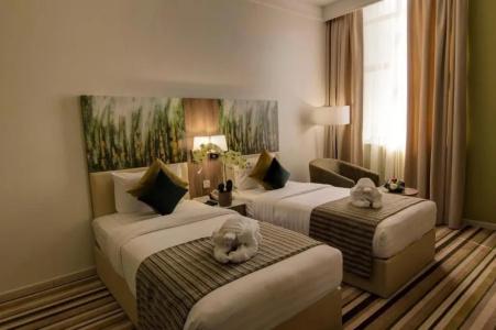 Royal View - 12