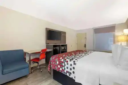 Travelodge By Wyndham San Antonio Lackland a f b - 68