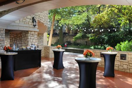 Courtyard by Marriott San Antonio Riverwalk - 20