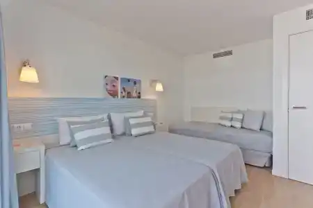 30 Degrees - Pineda Splash - 2