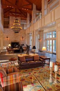 Hyatt Regency Hill Country Resort & Spa - 28