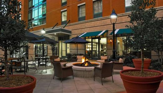 Hampton Inn & Suites-Downtown - 22