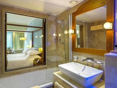 Olympic Lagoon Resort Paphos - 82