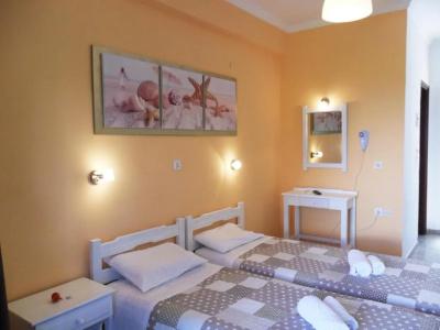 Marilena & Studios - 31