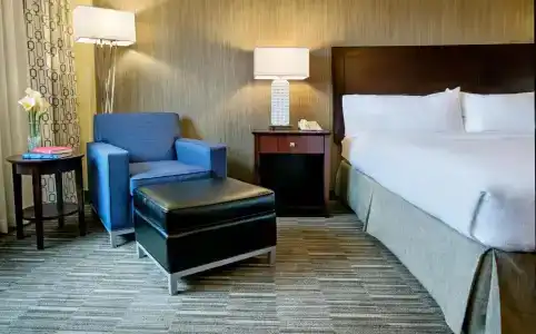 Hilton Nashville Airport - 53