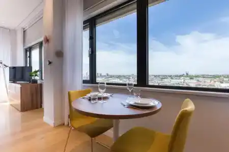 Premier Suites Plus Rotterdam - 21