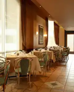 Le Nouvel - 16