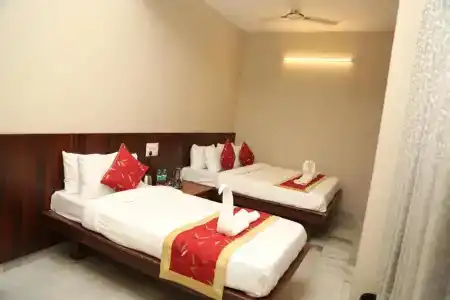 Soundarya - 39