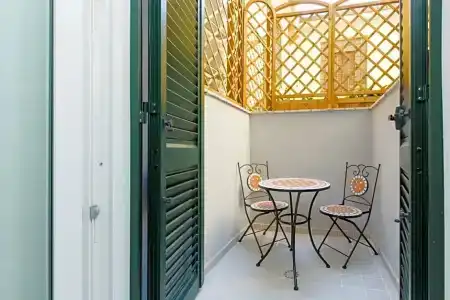 Domus Terenzio - 63
