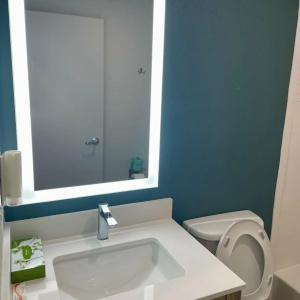 Microtel Inn by Wyndham - 31