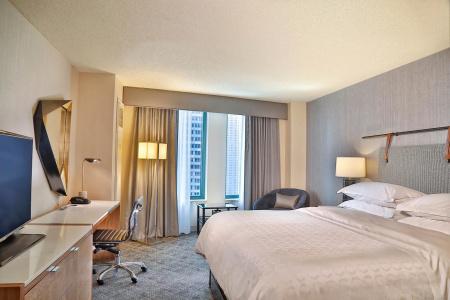 Sheraton Grand Chicago - 4