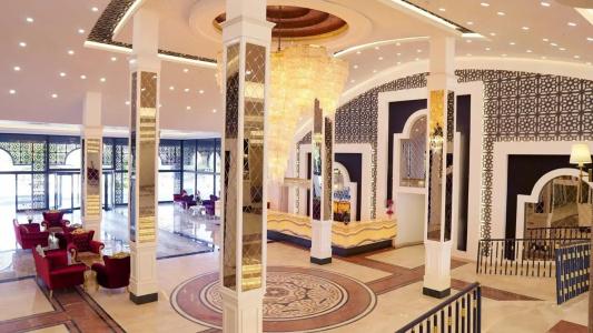 Dream World Palace - 37