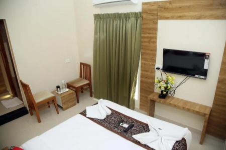 Apollo Court (Apollo hospital,Sankara natralya, US consulate - 26