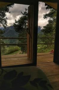 Heshkili huts Svaneti - 26