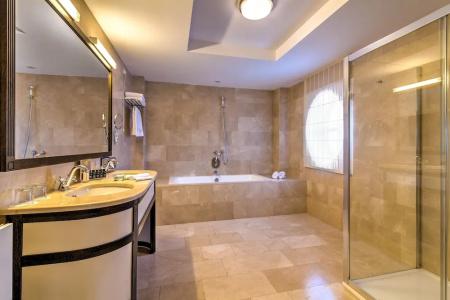Epoque - Relais & Chateaux - 75