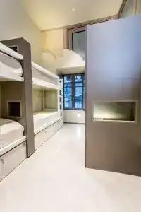 Little Italy Boutique Hostel - 17