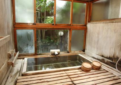 Atami Onsen Yamaki Ryokan - 11