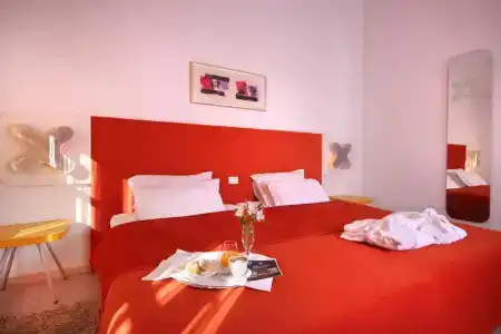 Velanera & Restaurant - 4