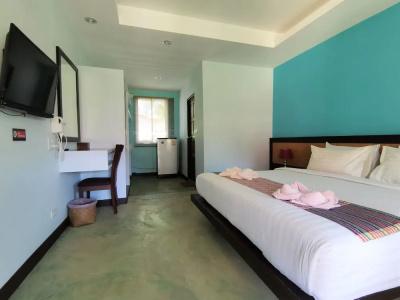 Lanta for Rest Boutique - 113