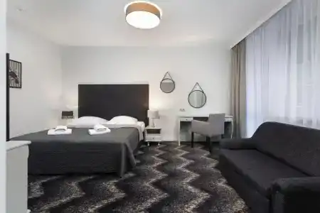 ApartEtna - 99
