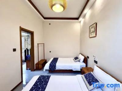 Home2 Suites By Hilton - 46