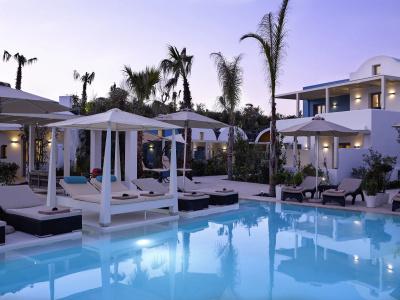 Aurora Luxury Suites - 14