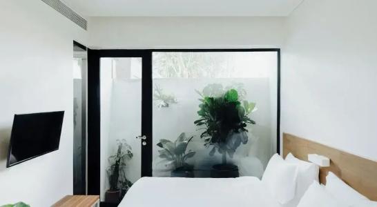Lloyd's Inn (SG Clean, Staycation Approved) - 77