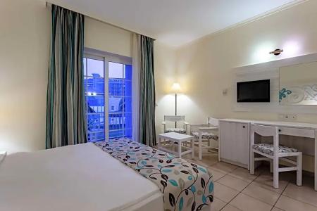 Euphoria Palm Beach Resort - 53