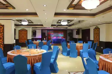 Clifton International - 12