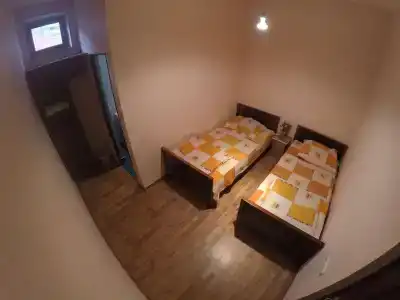 Glide Hostel - 4