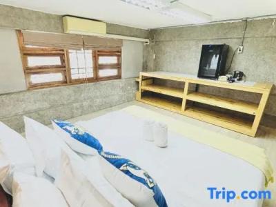 Yak Guesthouse - 199