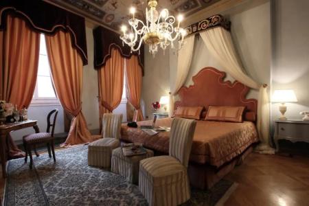 Piazza Pitti Palace - Residenza d'Epoca - 92
