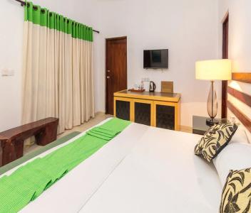 Eighth Wonder Resort - 2