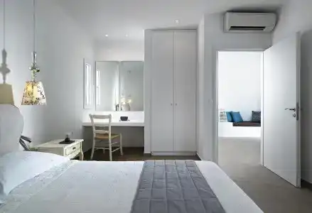 Santa Maria Luxury Suites & Spa - 3