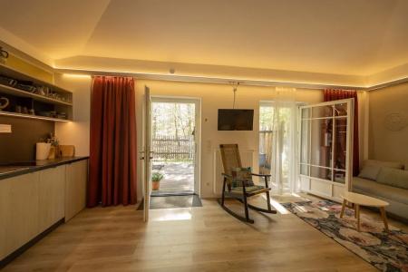 Little Suite - 68